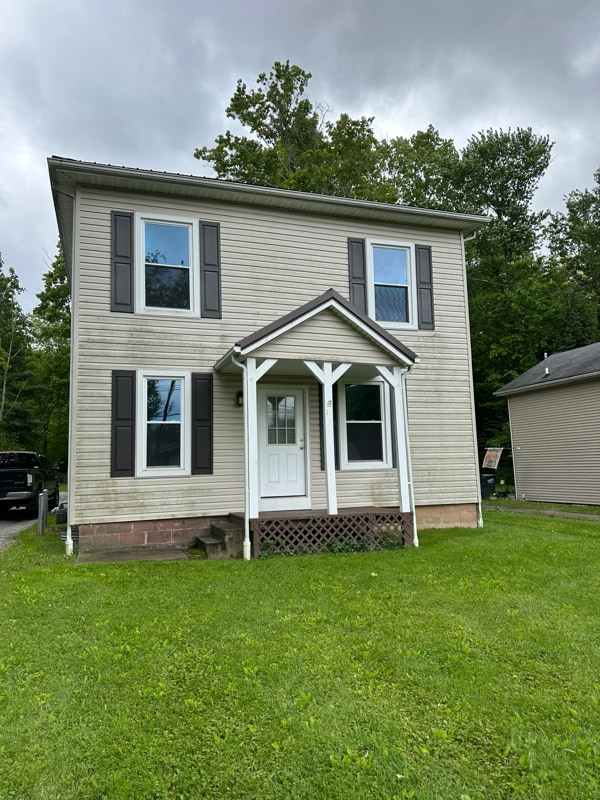 29 W Woodland Ave