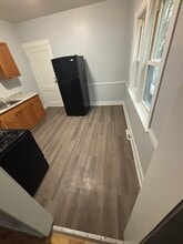 40 Moulson St, Unit 40 Moulson St in Rochester, NY - Building Photo - Building Photo