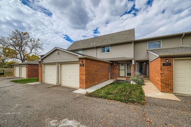 1858 Centaur Cir