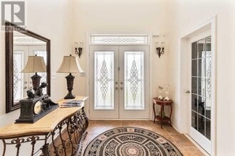 2168 Colonel William Pkwy in Oakville, ON - Building Photo - Building Photo