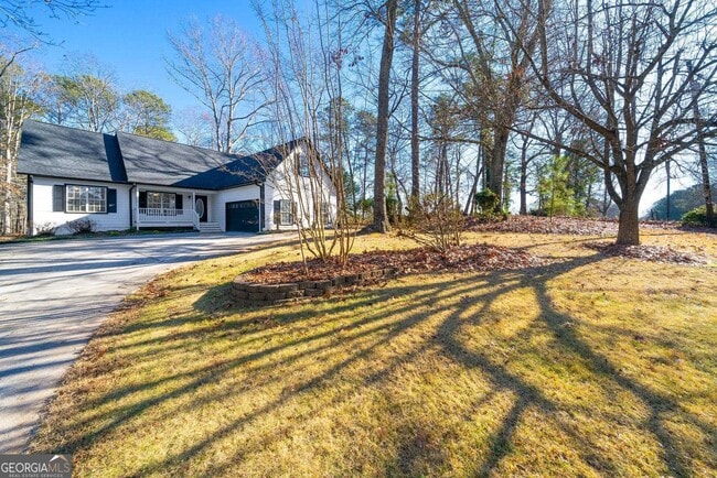 198 Lakeview Dr in Temple, GA - Building Photo - Building Photo