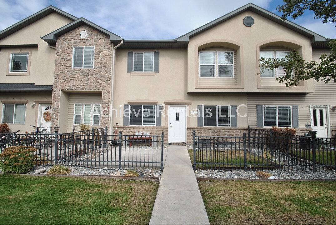462 W 1490 N in Logan, UT - Building Photo