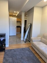 226 Hanover St, Unit 9 in Boston, MA - Foto de edificio - Building Photo