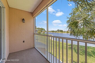 1841 Long Iron Dr in Rockledge, FL - Foto de edificio - Building Photo