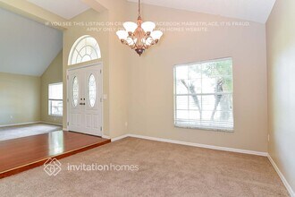 6527 Steeplechase Dr in Tampa, FL - Building Photo - Building Photo