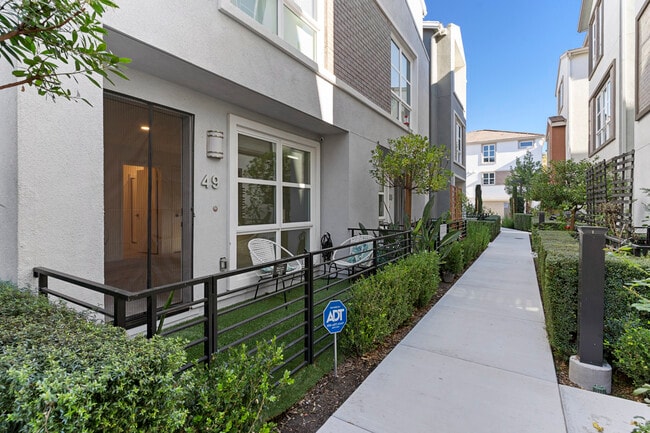 property at 2700 E Chaucer St