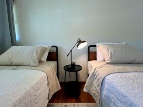 1427 Alexander St in Honolulu, HI - Building Photo - Building Photo