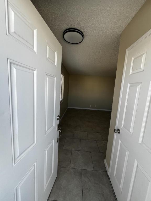 6941 Appleton Dr in Las Vegas, NV - Building Photo - Building Photo