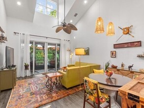 1643 Baseline Ln in Vero Beach, FL - Building Photo - Building Photo