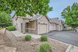 2977 W 119th Ave, Unit 101 in Westminster, CO - Foto de edificio - Building Photo