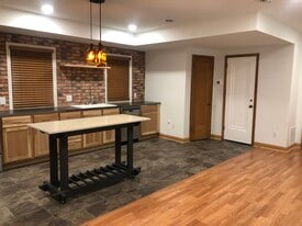 3811 Minnehaha Ave, Unit B