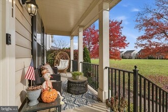 6711 Selbourne Ln in Gainesville, VA - Building Photo - Building Photo