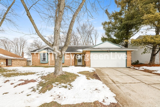 5699 Waynegate Rd in Dayton, OH - Building Photo - Building Photo