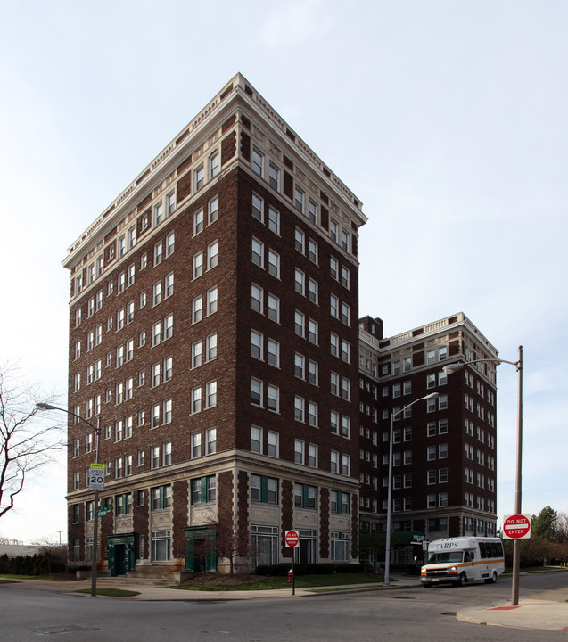 Park Lane Residences in Toledo, OH - Foto de edificio