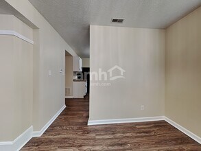 6917 Devinney Ln in Indianapolis, IN - Building Photo - Building Photo