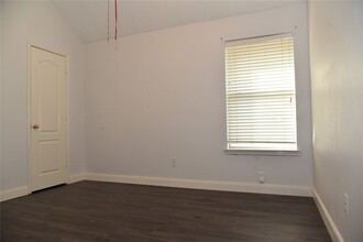 17238 Granberry Gate Dr in Tomball, TX - Foto de edificio - Building Photo