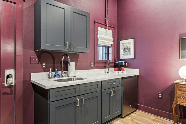 1738 N Rampart St in New Orleans, LA - Building Photo - Building Photo