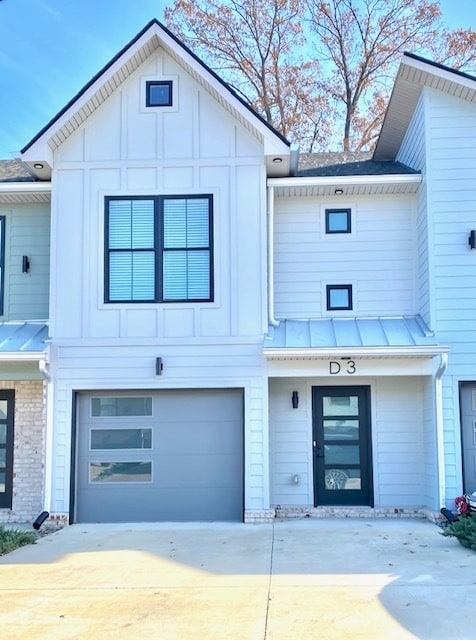 property at 725 Hornbuckle Rd