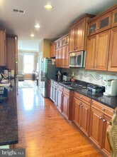 4450 Black Ironwood Dr in Fairfax, VA - Building Photo - Building Photo