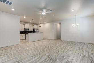 7032 41st St in Lubbock, TX - Building Photo - Building Photo