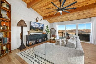 22941 War Eagle Blacktop Rd in Springdale, AR - Building Photo