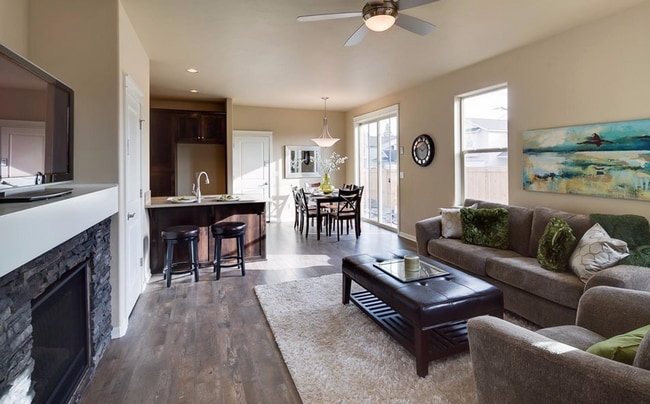 20925 Sotra Loop in Bend, OR - Building Photo - Building Photo