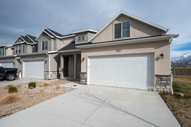 property at 1131-1920 920 N