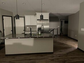 1304 Legend Dr in Tiffin, IA - Building Photo - Building Photo