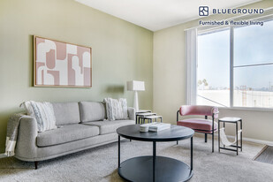 5535 Westlawn Ave in Los Angeles, CA - Building Photo