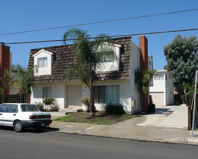 16671 Dolores St in Huntington Beach, CA - Building Photo - Building Photo