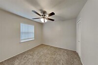 16935 Kilwinning Dr photo'