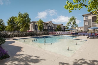 Bolton West Charlotte in Charlotte, NC - Building Photo - Building Photo