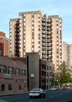 70 Harrison Ave Apartamentos