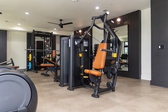 Evolve at Lake Norman in Mooresville, NC - Foto de edificio - Interior Photo