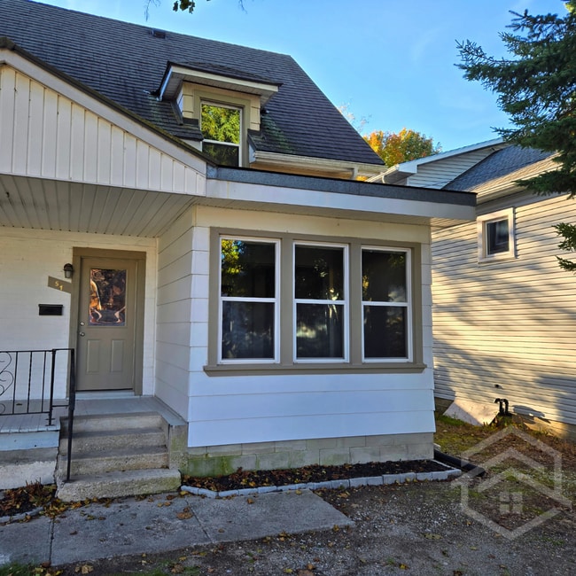 51 Frank St in Tillsonburg, ON - Building Photo - Building Photo