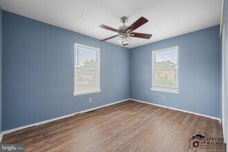 365 Aldeberan Dr in Washington Township, NJ - Foto de edificio - Building Photo