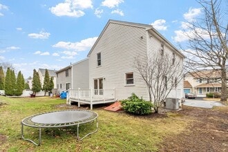 29 Lamplighter Ln in Chelmsford, MA - Building Photo - Building Photo