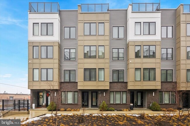 property at 3001 Sedgeview Walk