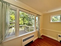 92 Woodcliff Rd, Unit 92 in Chestnut Hill, MA - Foto de edificio - Building Photo