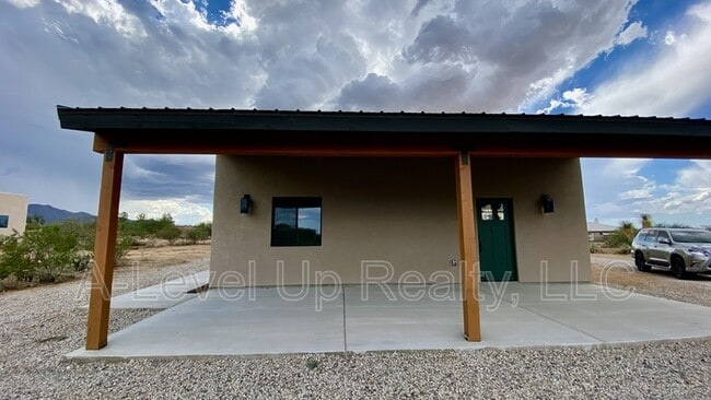 property at 3713 E Wetstones Rd