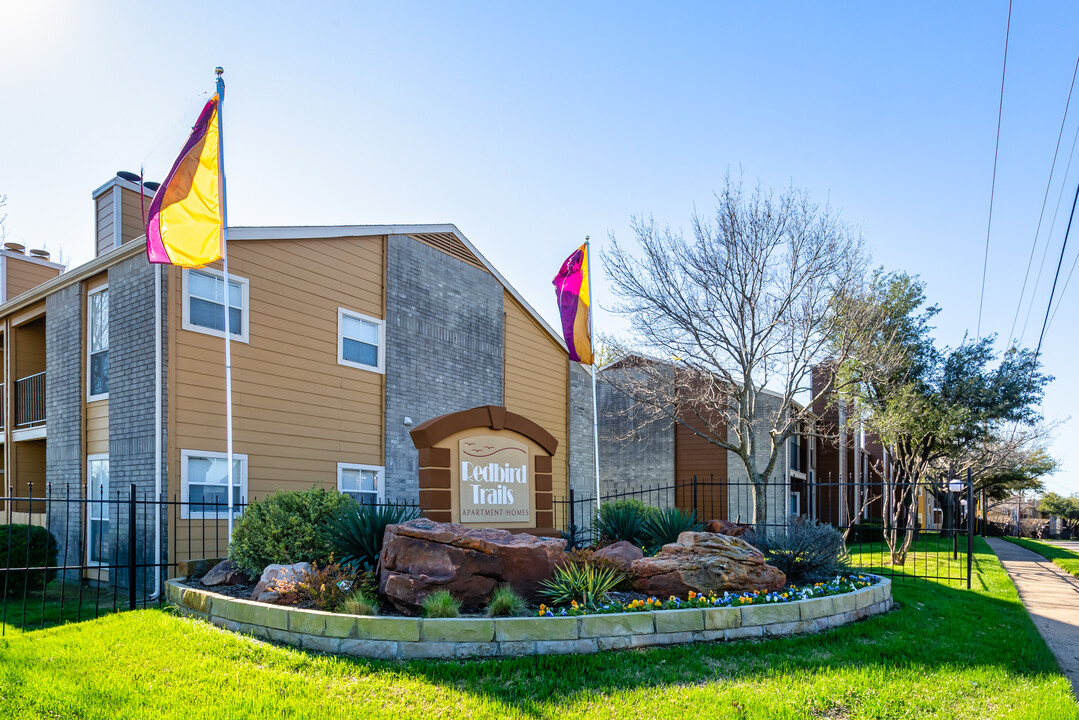 Redbird Trails Apartments Photo