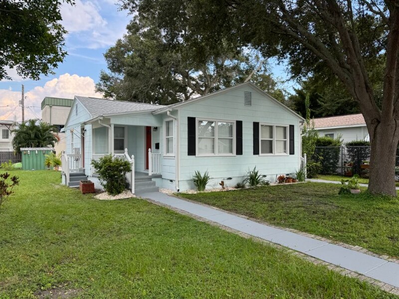 2903 10th St N in St. Petersburg, FL - Building Photo