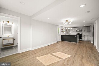 8255 Mertztown Rd in Alburtis, PA - Building Photo - Building Photo