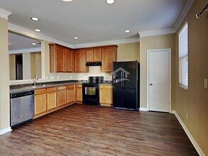 99 Averasboro Dr in Clayton, NC - Foto de edificio - Building Photo