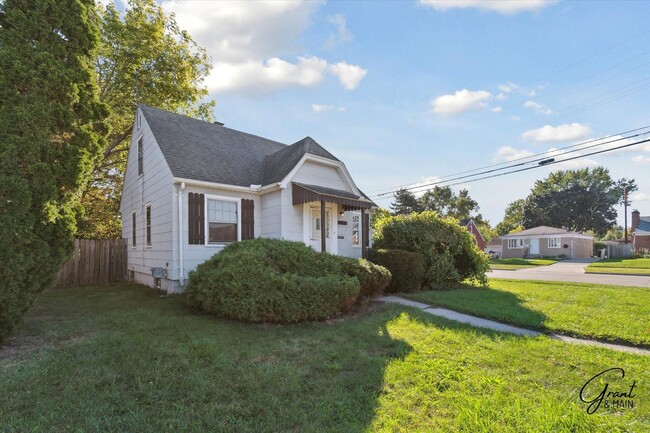 21706 Virginia Ave in Eastpointe, MI - Foto de edificio - Building Photo