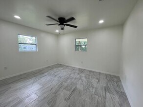 236 NW Pitts Glen in Lake City, FL - Building Photo - Building Photo