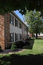 Reddington Pines in Newark, OH - Foto de edificio - Building Photo