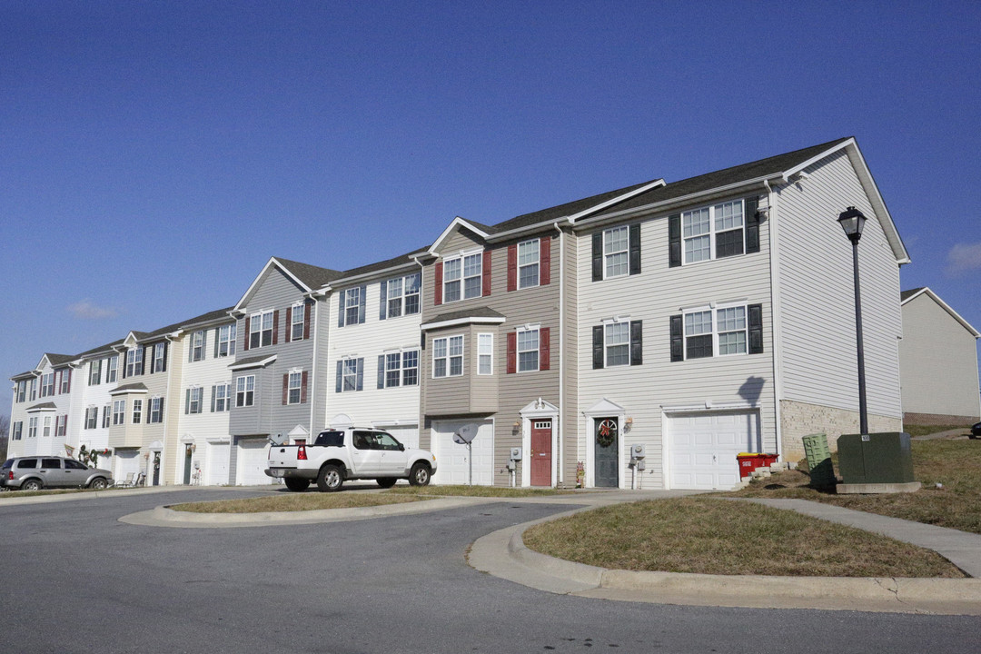 54 Sopwith Way in Martinsburg, WV - Building Photo