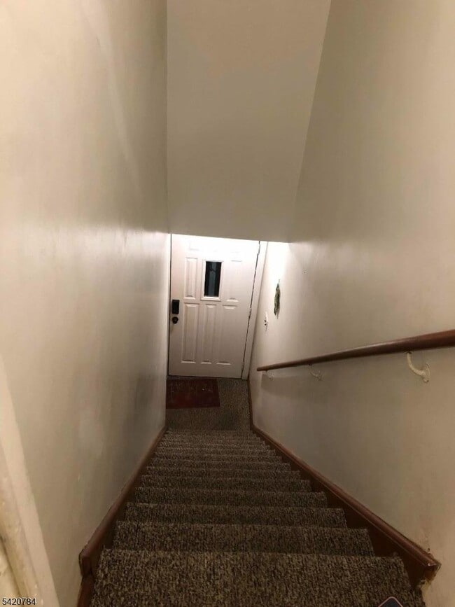 300 Concord Ave in Union, NJ - Building Photo - Building Photo