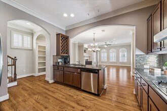 4145 Dickson St in Houston, TX - Building Photo - Building Photo